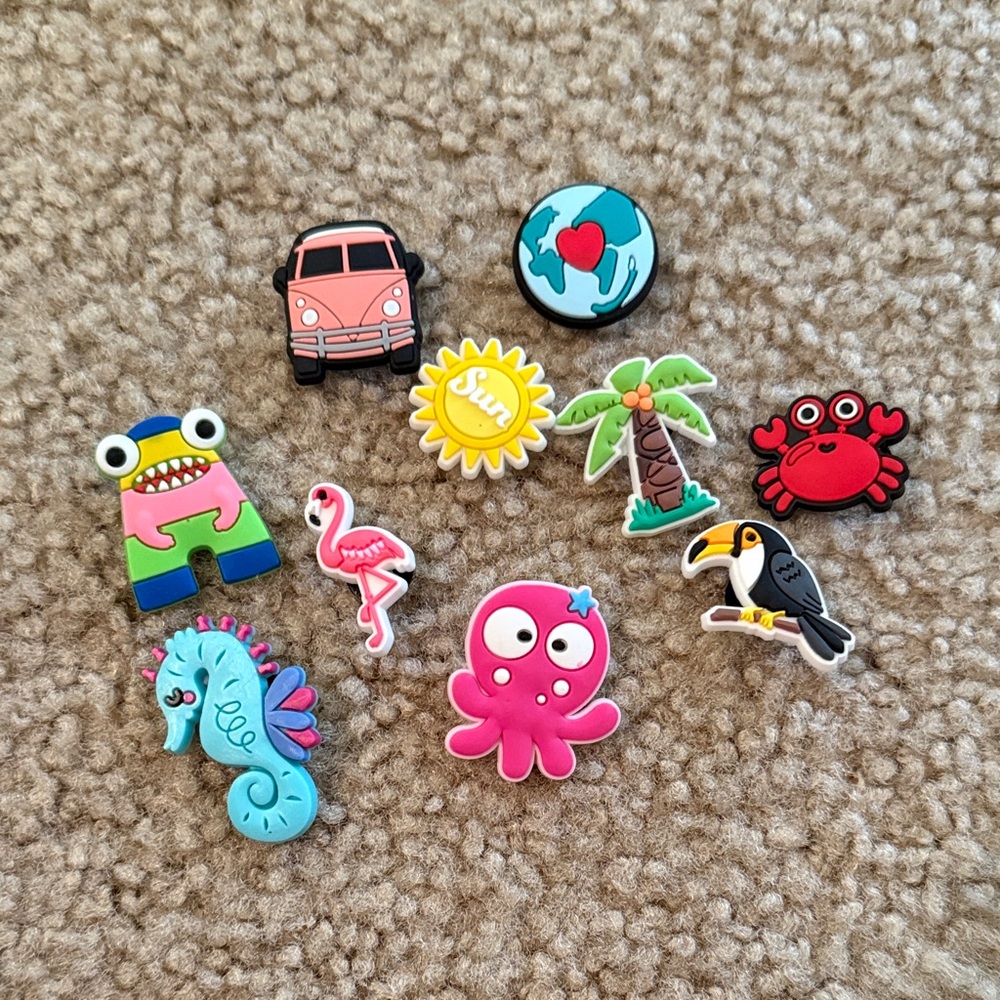CROCS Shoe Charms Set